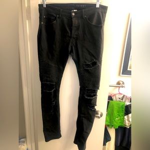 Divided by H&M Vintage Pleated Distressed Skinny Jeans